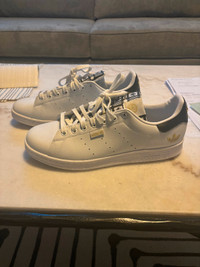 Adidas Stan Smith Shoes in size 10.5