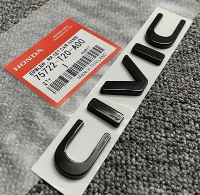 Black Honda Civic emblem Brand new, comes in box Fits Honda Civic 2022-2026