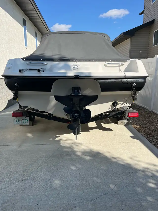 2002 Malibu M1750 Sport Boat in Powerboats & Motorboats in Moose Jaw - Image 5