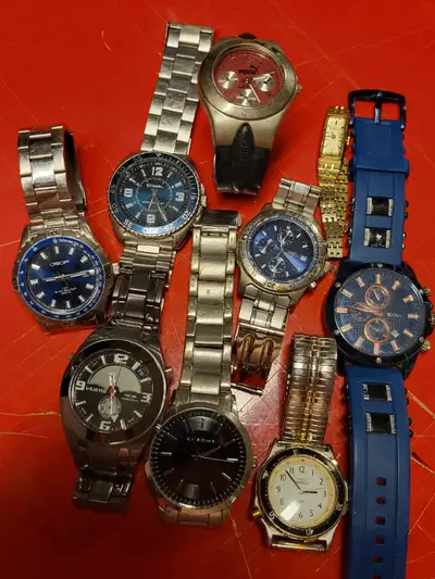 Montres seiko, citadel, Puma ect 15$ ch ou 110$ pour les 9, View more