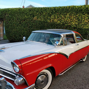 1955 Ford Crown Victoria Fairlane Glass top 