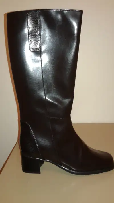 Bottes d'hiver, View more