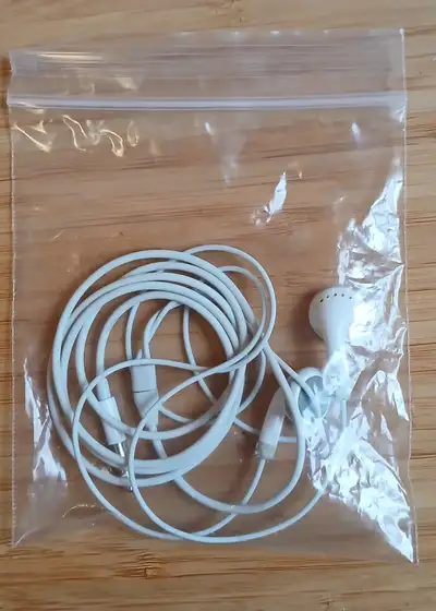 Apple 3.5mm Wired In-ear Headphones, View more