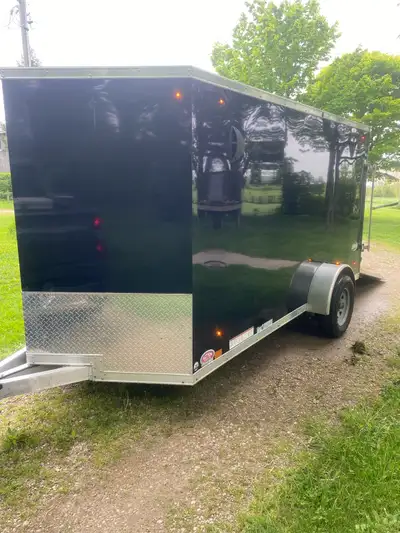 2021-6x12+2(v nose) ALUMINUM enclosed trailer