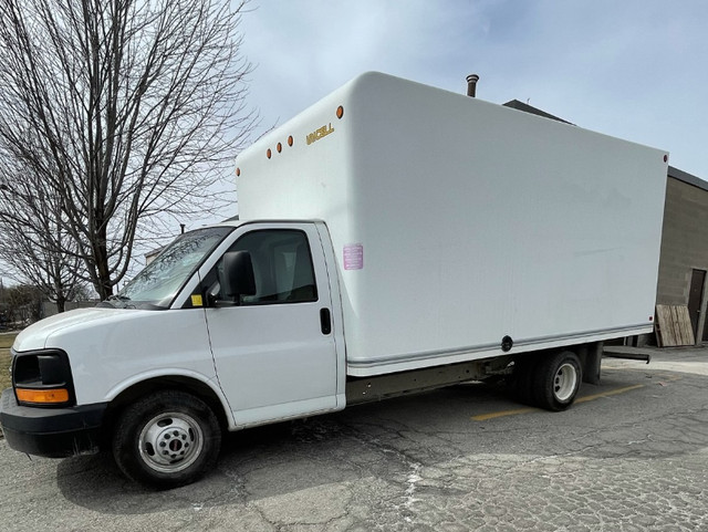Pickup and drop-off Delivery Van with Driver in Multi-item in City of Toronto - Image 3