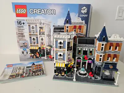 I have an open and assembled Assembly Square that has 4002 pieces. No pieces are missing and you wil...