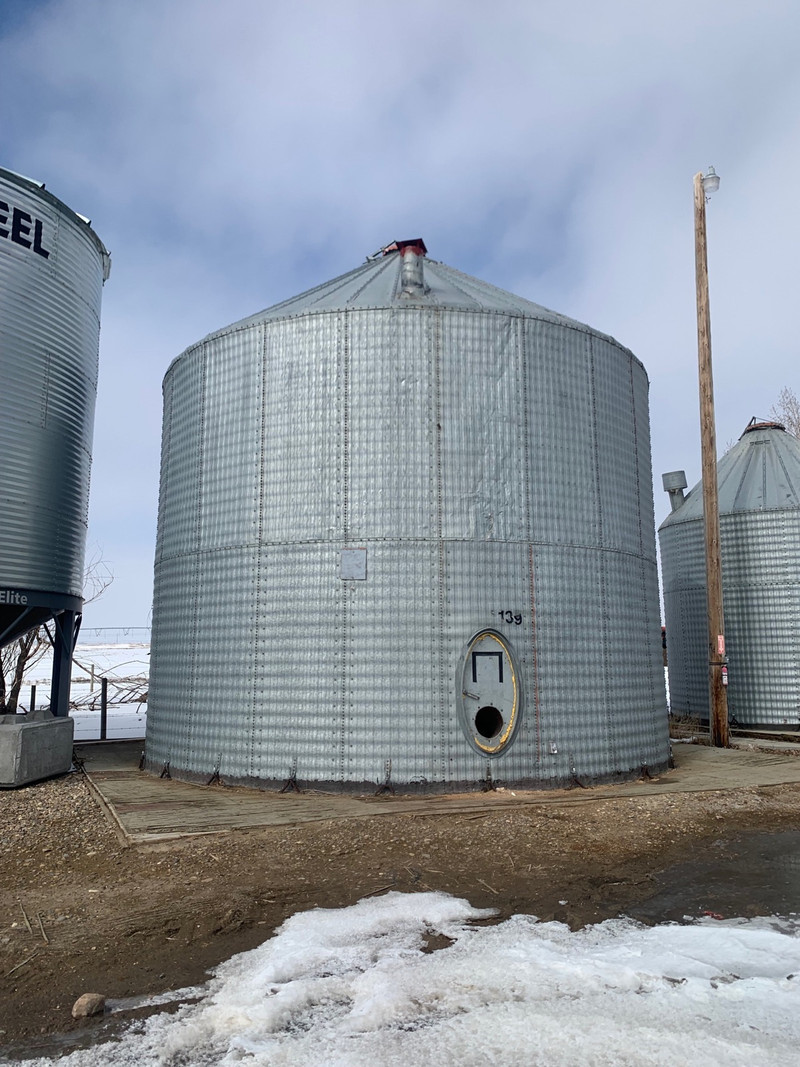 Grain bins Farming Equipment Lethbridge Kijiji