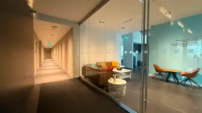 Prime Office Space for Rent (Shared) – Ideal for Immigration Consultant / Mortgage Broker/ Realtor/A...