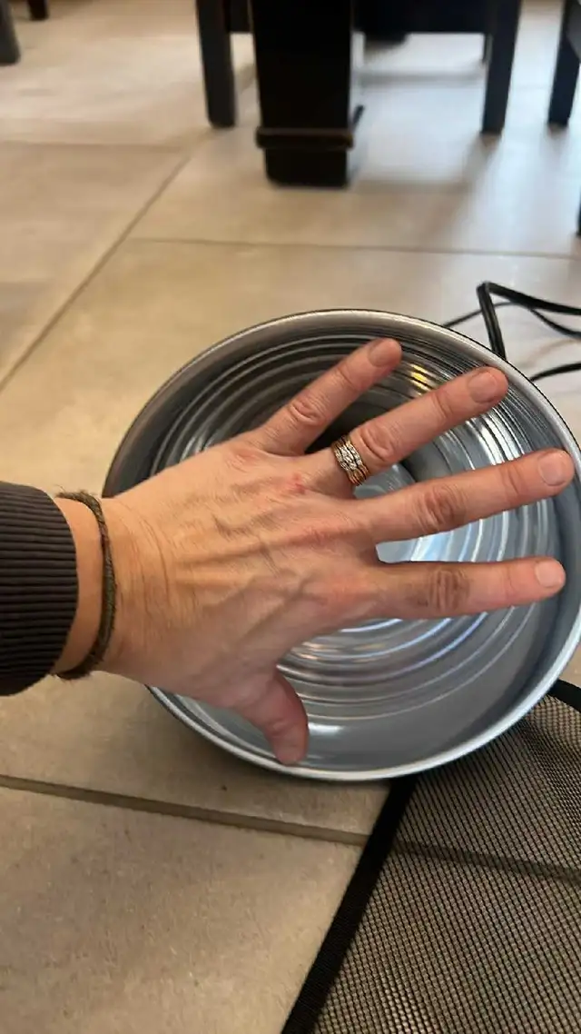 aquarium lamp/light in Indoor Lighting & Fans in Belleville - Image 3