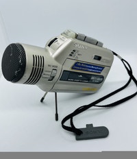 Sony M-100MC City of Montréal Greater Montréal Preview