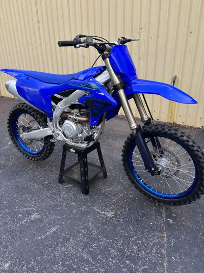 Selling my 2024 yz450 Bike is mint has 23 hours on it. Very well maintained. New tire on rear everyt...