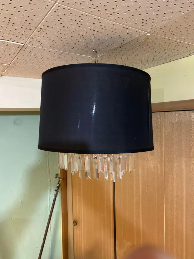 2 Ceiling lights547050381158666242
