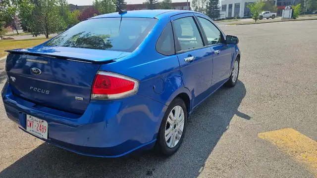 Ford Focus 2011535271608869857284