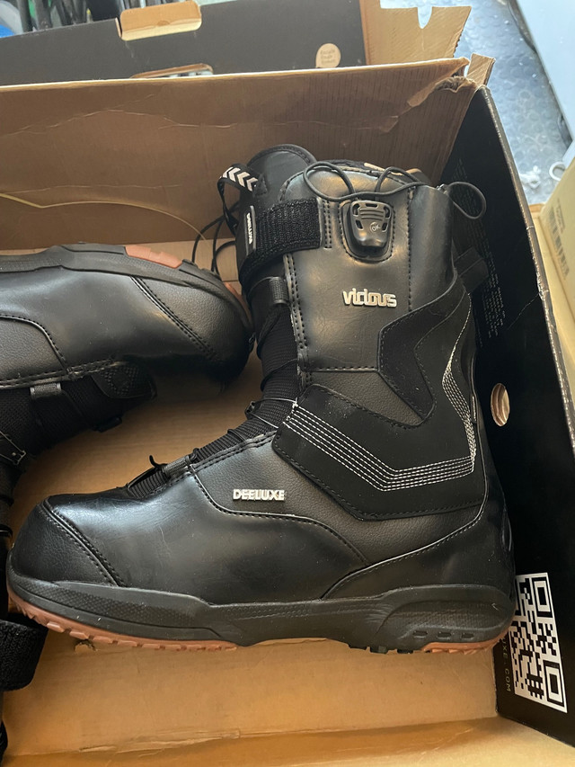  Brand new size 11 skiing boots  in Ski in Mississauga / Peel Region - Image 2