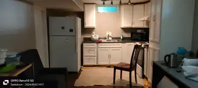 large room w private bathroom in 3 BEDRM-2 BATHRM basement suite
