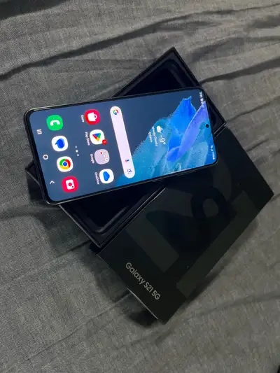 Samsung Galaxy S21 5G Unlocked, View more