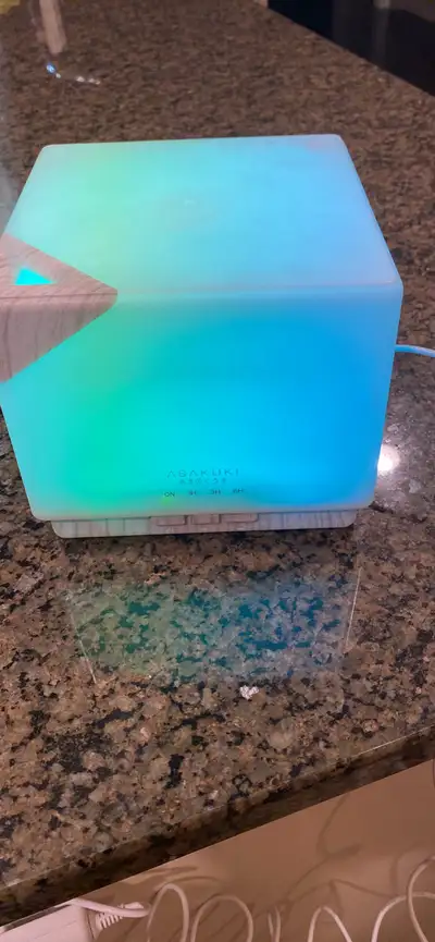 Asakuki cube shaped colour changing essential oil diffuser / humidifier Ultrasonic White and grey co...