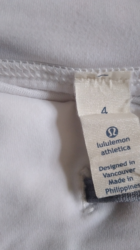 Lululemon Run Speed Short Wee Are From Space White Combo in Women's - Bottoms in City of Toronto - Image 10