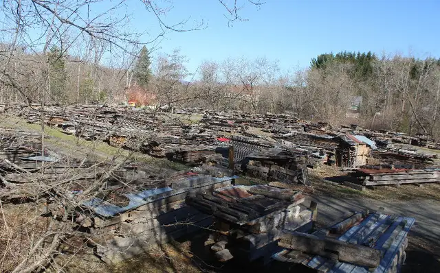 BOIS DE GRANGE ET BOIS RÉCUPÉRÉ-BURY-ESTRIE ENORME CHOIX VARIÉ! in Other in Sherbrooke - Image 2