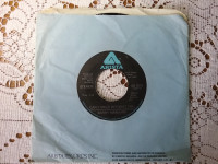Barry Manilow - 45 RPM "Can't Smile Without You" AS0305