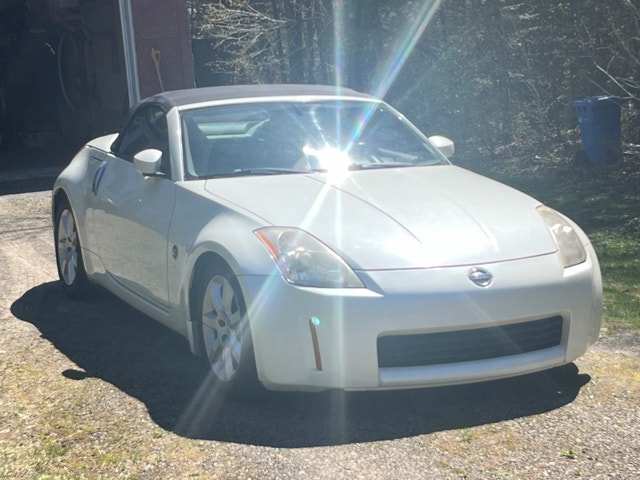 Nissan 350Z 2004 roadster touring — photo 2