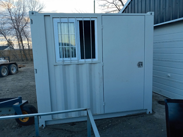 8Ft Storage Container in Storage & Organization in Portage la Prairie - Image 2