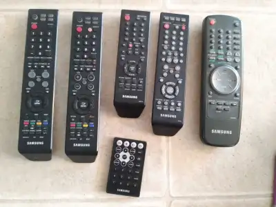 some TV, DVD, VCR, Stereo or Fan remote controller -- $10 each Samsung: -- VR-7147 -- BN59-00511a /...
