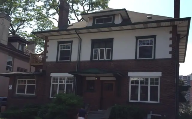 One Bedroom Unit in Century Home