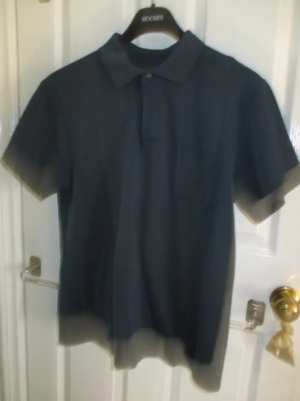 8 Men’s casual Summer shirts - in very good condition in Men's in Oshawa / Durham Region - Image 4