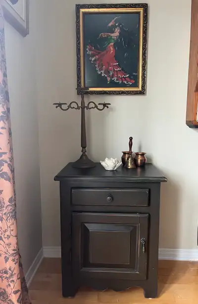 Belle armoire antique, View more