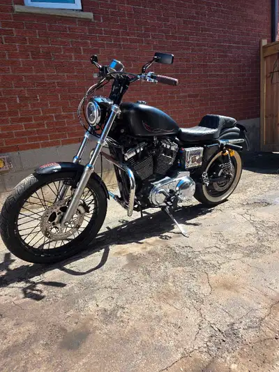 Selling my 2001 sportster xl1200. Got a new dyna so time to sell the sporty. Asking 6500$. Bike has...