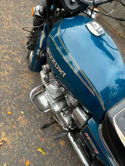 2nd owner Meticulously cared for Comes with two seats, one custom and original that needs new seat c...