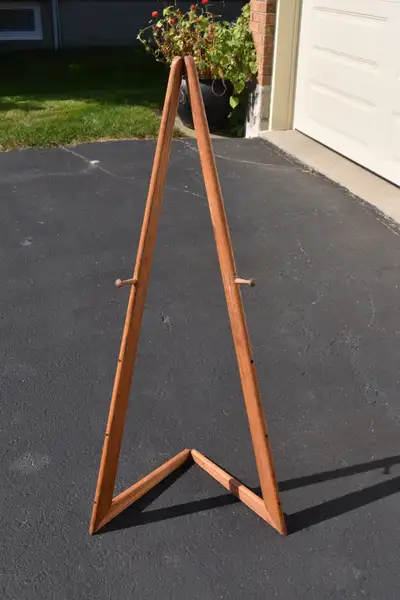Art Easel. 46" high. 28" to pegs from floor at highest setting. Four heights can be selected. Solid...