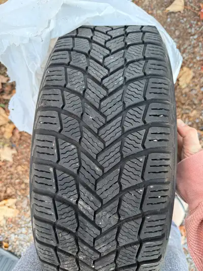 205 60 R16 Michelin X-Ice winter tired used one season on a 2020 Honda Civic Sport, but no longer ha...