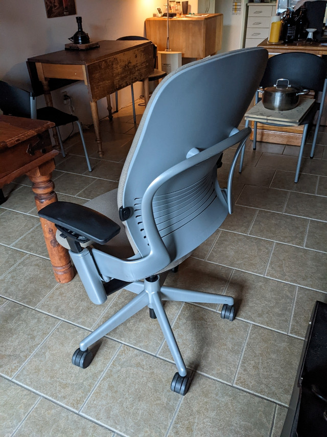 Steelcase Leap V2 Ergonomic Chair Chairs & Recliners City of Halifax Kijiji