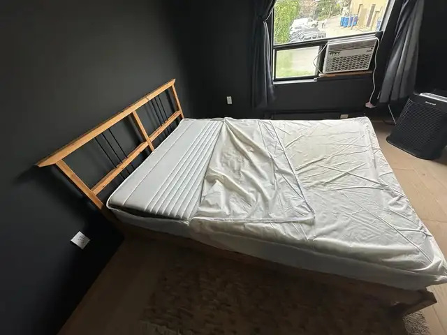 Pristine & Clean Double Bed Frame & Mattress (like new) in case. in Beds & Mattresses in Vancouver - Image 6