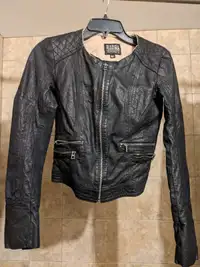 Cropped leather biker  jacket XS
