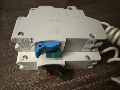 Schneider Electric Stab-Lok Single Pole 15 Amp Arc Fault Circuit, View more