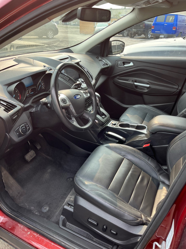 Ford Escape Titanium 2014 in Cars & Trucks in Ottawa - Image 4