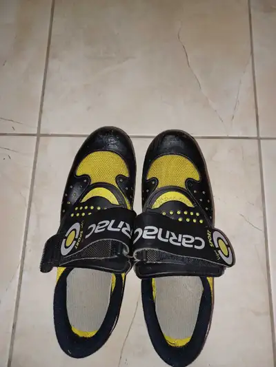 clippless bike shoes size W 8.5, View more