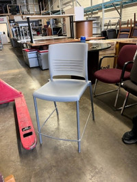 USED GUEST CHAIRS