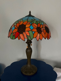 Tiffany Style Sunflower Stained Glass Lamp