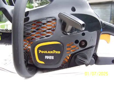 Poulan Pro PR4016 chain saw good running condition. 40CC 16" Bar Landline**905-560-4432