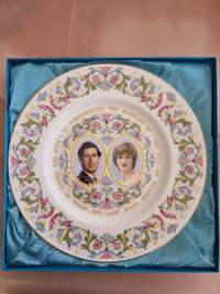 RARE FINDCharles And Diana Royal Wedding Plate by Coalport BNIB