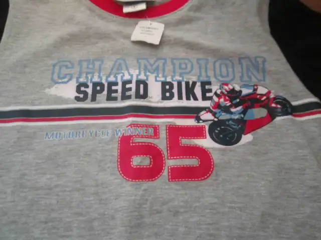 Boy's Pajama with Motorcycle Print, Size = 6 & Motorcycle toys in Kids & Youth in Markham / York Region - Image 5