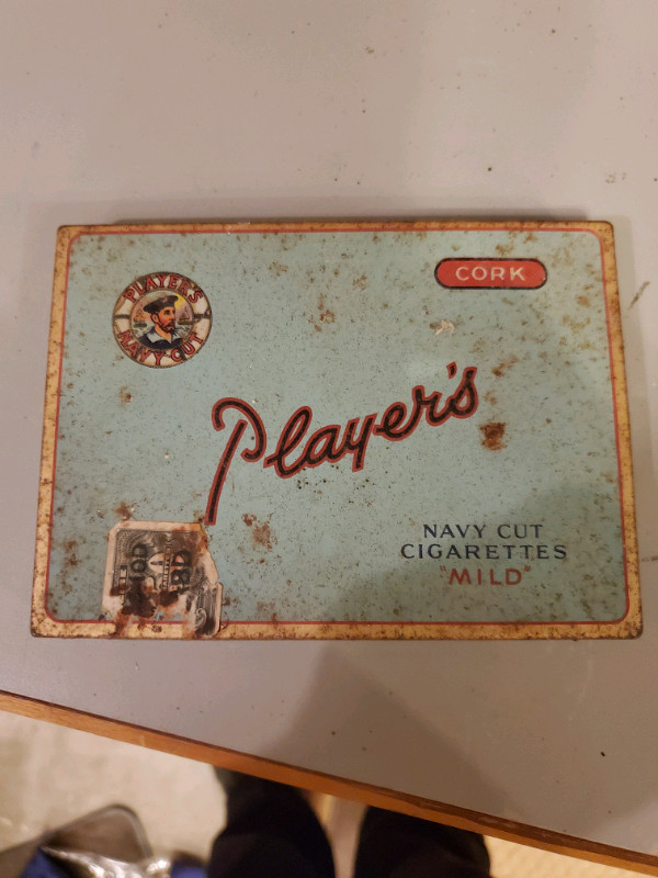 Players tin can in Arts & Collectibles in Trenton