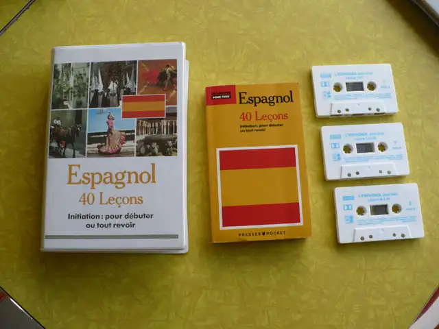 FRENCH 40 LESSONS --BOOK + 3 CASSETTES 4 TRACKS62863259471361125