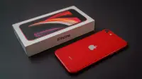 iPhone SE Red Like New Condition in Box Unlocked