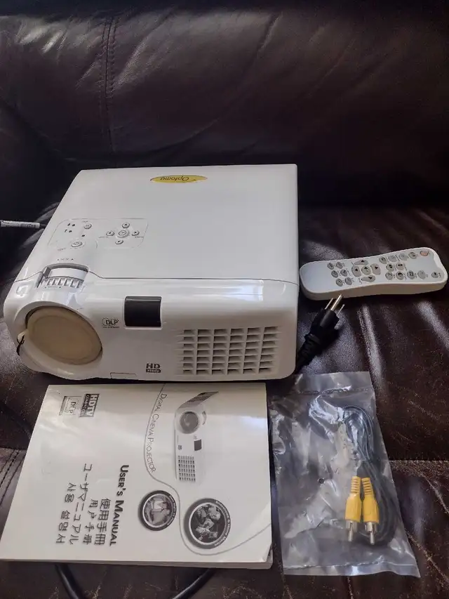 Optoma DLP projector 