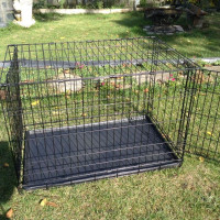 XL dog crate (Divider) - 48 L x 30 W x 33 H